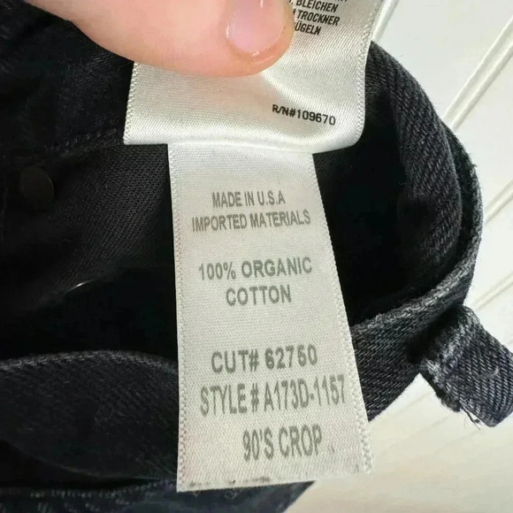 Agolde 90's Crop Black Distressed Jeans Button Fly 22” waist - Picture 6 of 6